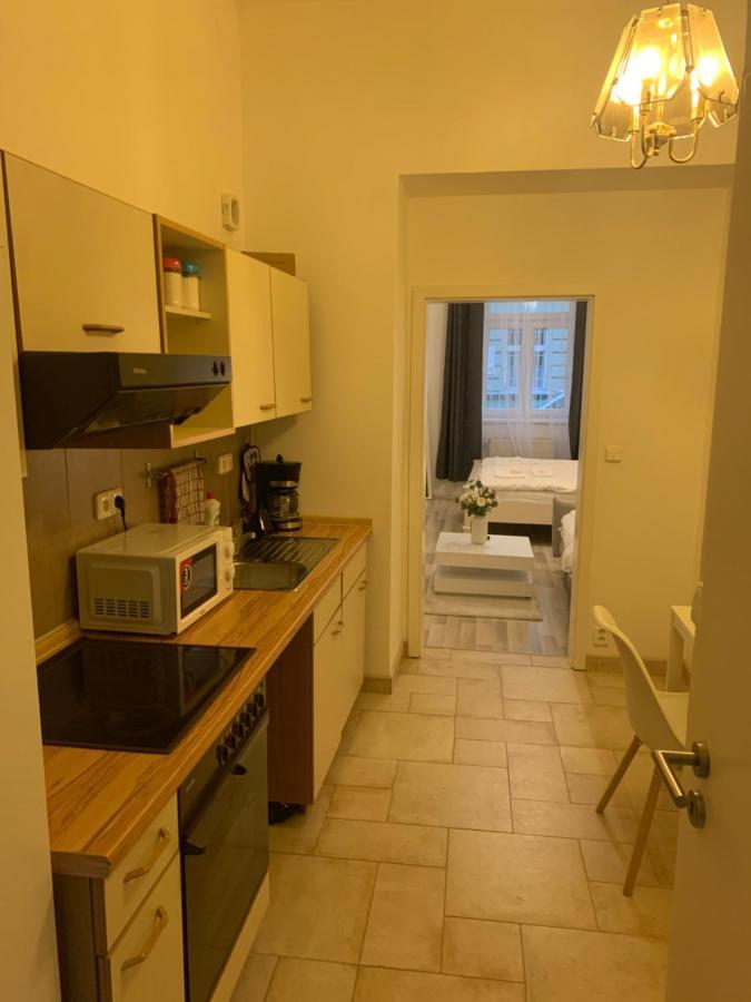 Helen Homestay Vysehrad Prága Kültér fotó